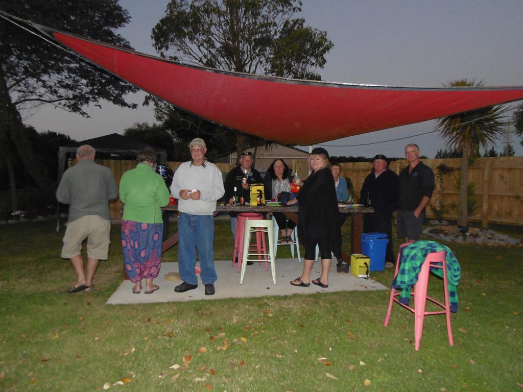Glenavys Waitaki River Motor Camp Kültér fotó