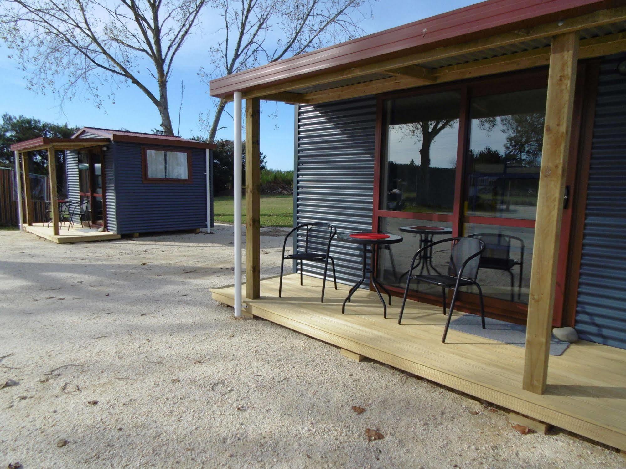 Glenavys Waitaki River Motor Camp Kültér fotó