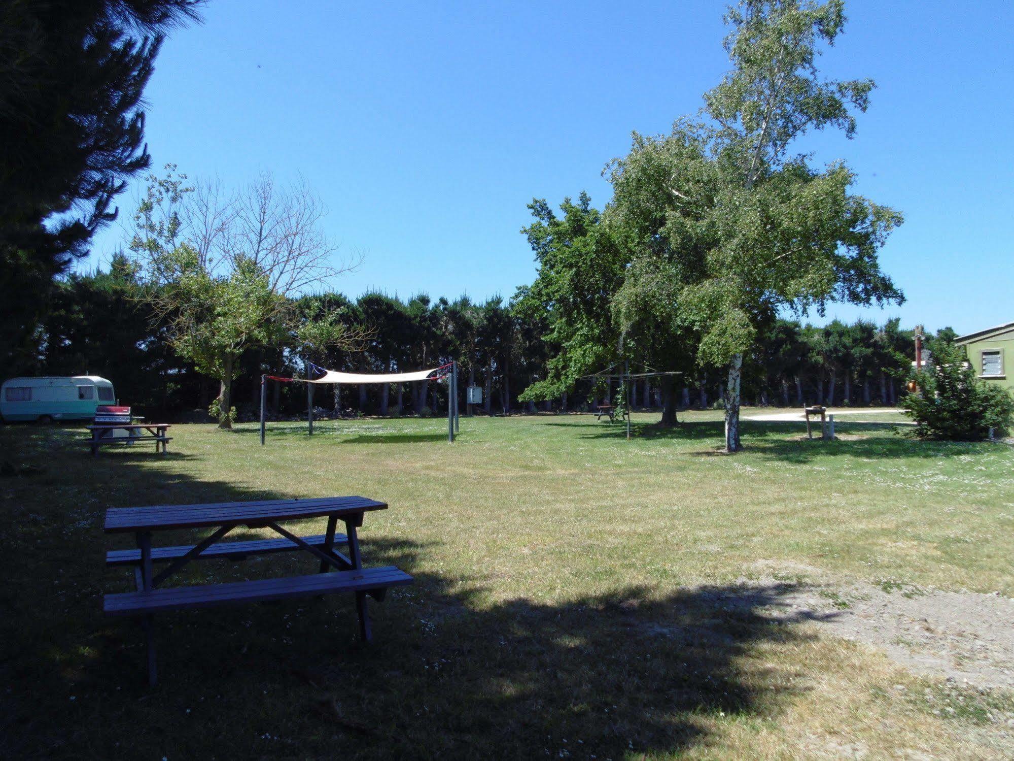 Glenavys Waitaki River Motor Camp Kültér fotó
